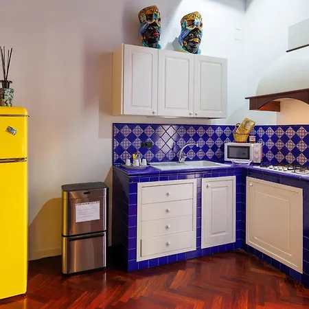 Bellini Primo Piano Casa vacanze *
