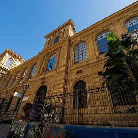 Bellini Primo Piano 펜션 *